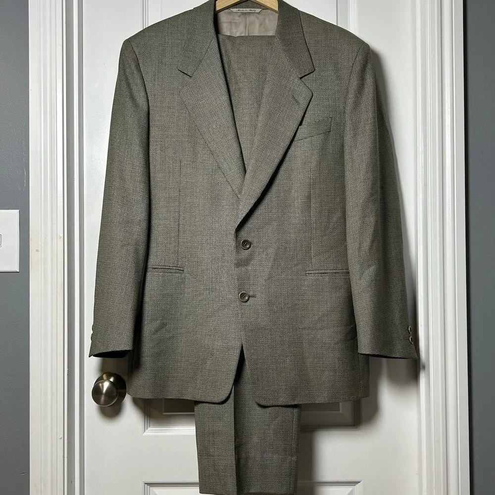 Canali Proposta International Man Made in Italy 100% Virgin Wool Two Piece Suit